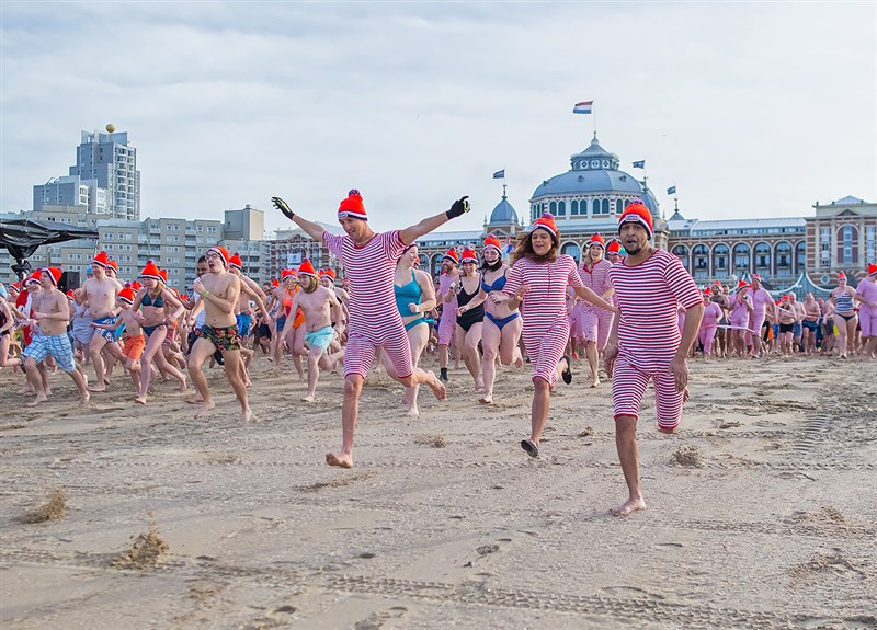 Nieuwjaarsduik 2018, maker The Hague Partners, Arjan de Jager