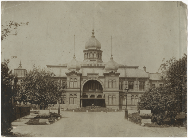 Benoordenhoutseweg, hoofdgebouw van de Haagse Dierentuin, gebouwd in Moorse stijl, 1903, foto Charles Henri Schouten
